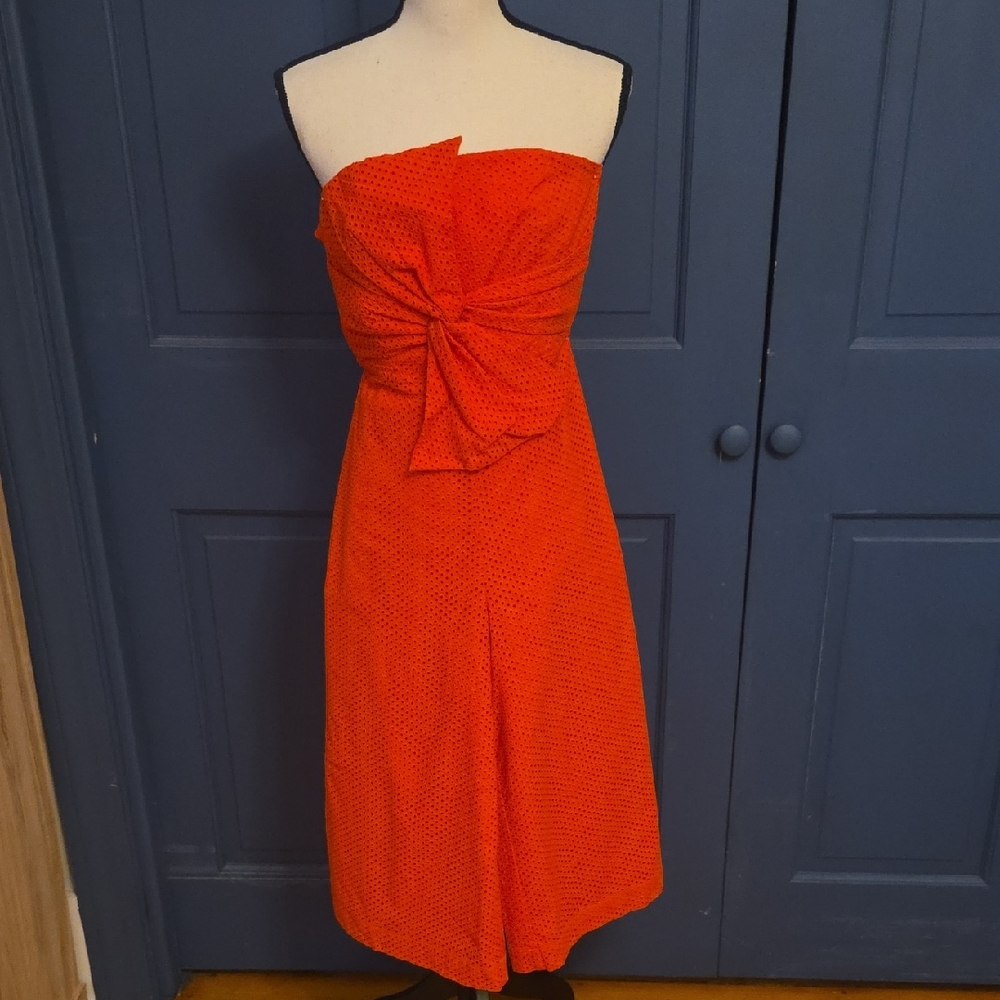 NWOT Anthropologie Strapless Poppy Red Cotton Eyelet Wide Crop Leg Jumpsuit Sz 4